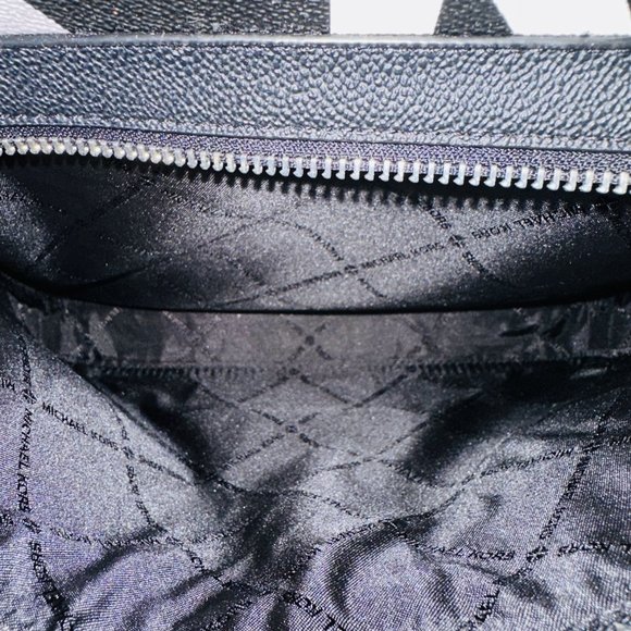 Michael Kors Cooper Signature PVC Graphic Logo Commuter Backpack Red Multi NWT - Picture 10 of 11